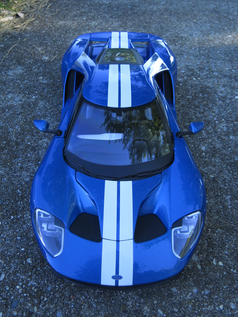 Illustration for article titled 1/18 2017 Ford GT by Maisto